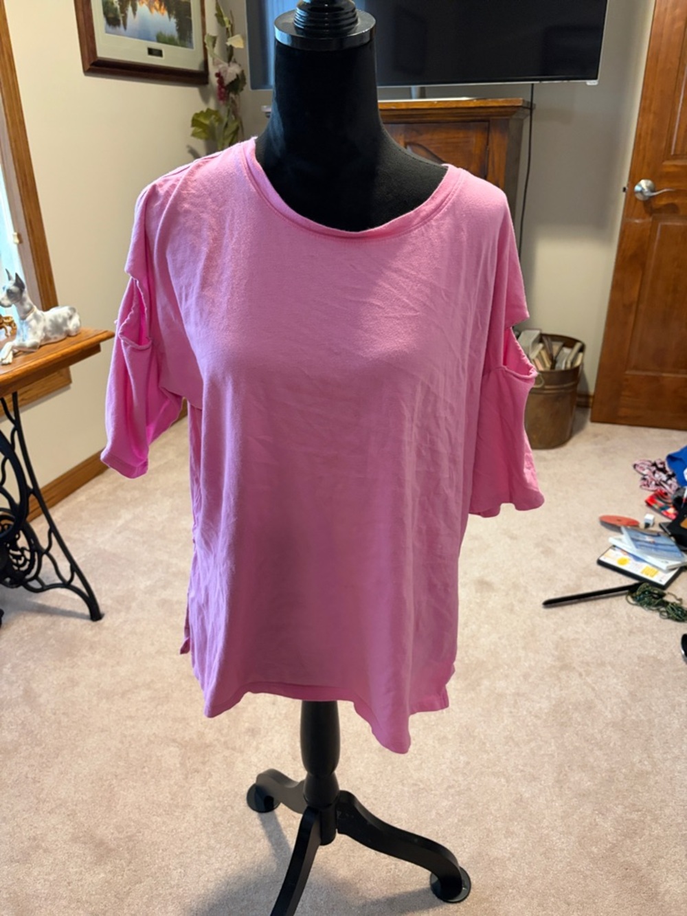 Forever 21 Pink Cold-Shoulder Short Sleeve Top